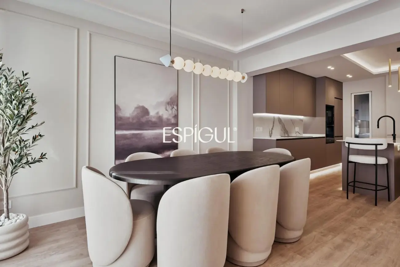 Piso en venta reformado, amueblado y con plaza de garaje incluida en el precio, Lista