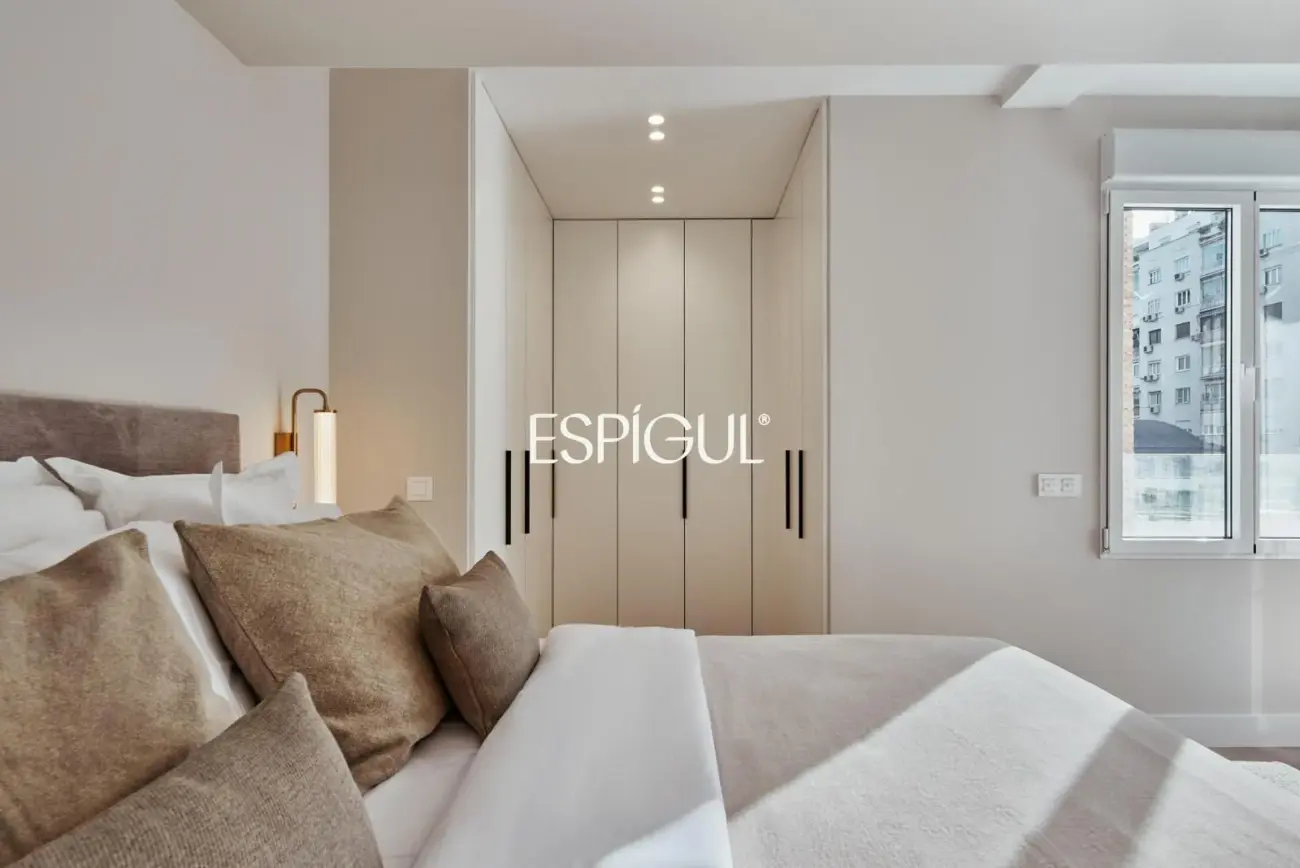 Piso en venta reformado, amueblado y con plaza de garaje incluida en el precio, Lista