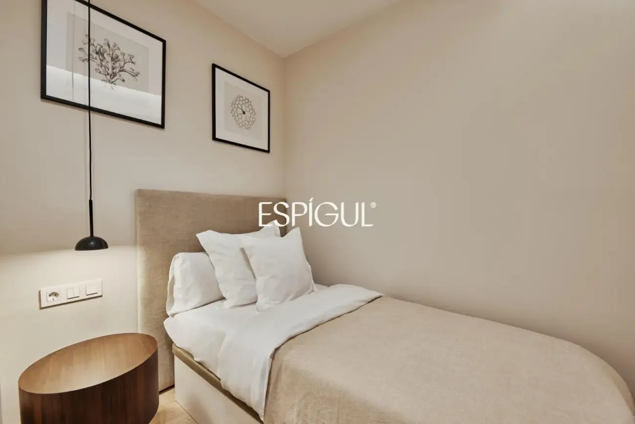 Piso en venta reformado, amueblado y con plaza de garaje incluida en el precio, Lista