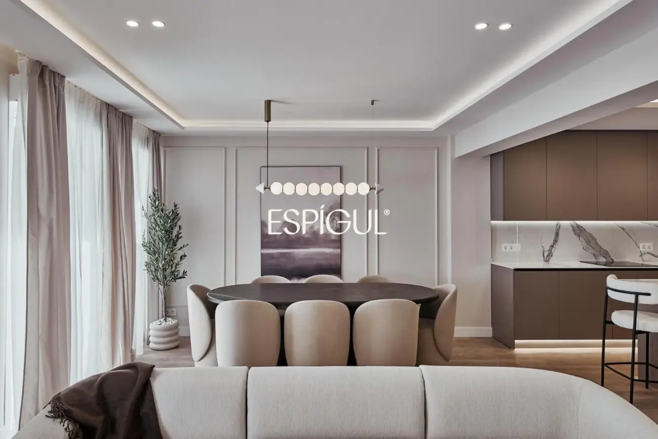 Piso en venta reformado, amueblado y con plaza de garaje incluida en el precio, Lista