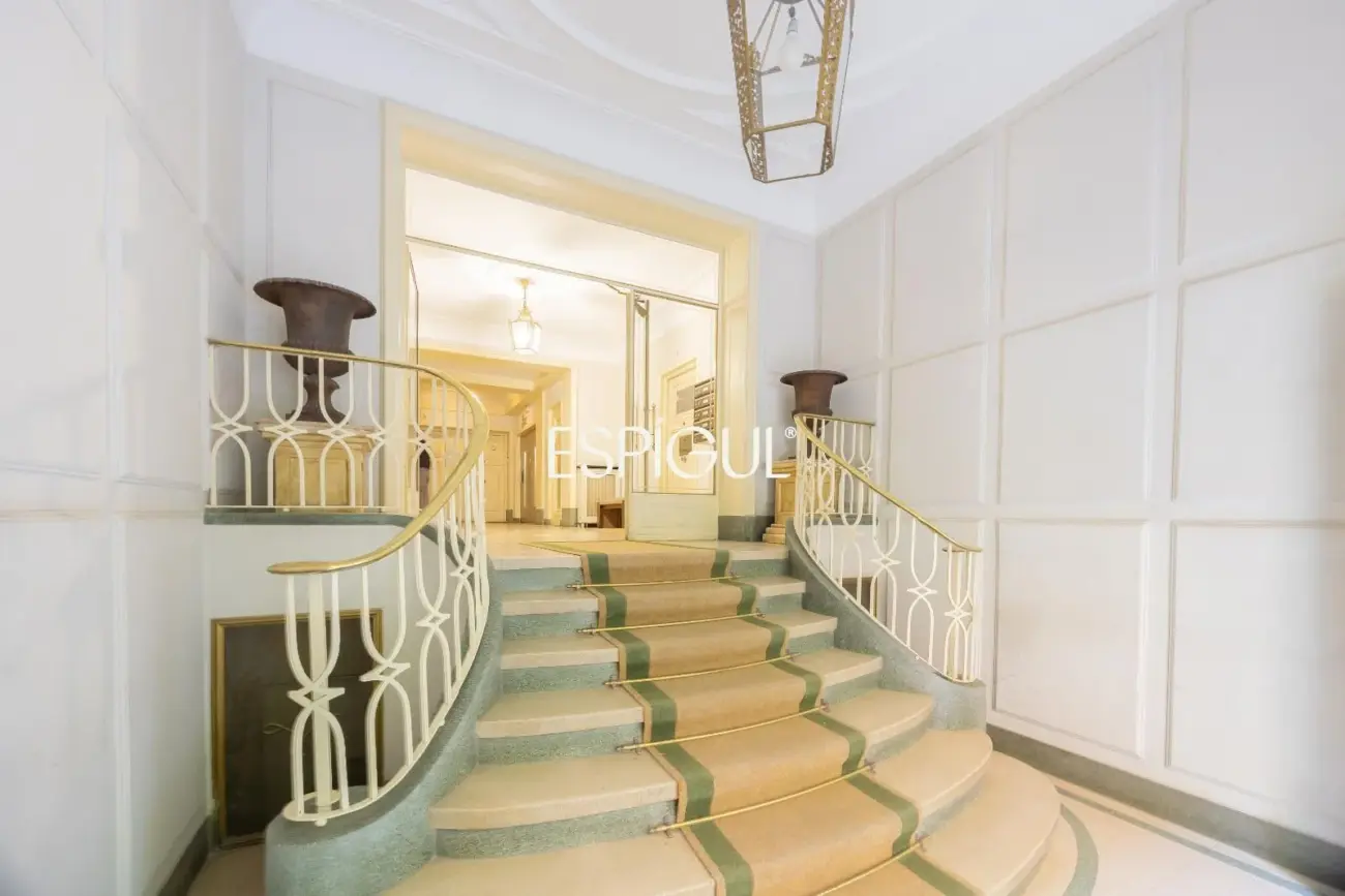 Piso en venta reformado en Castellana