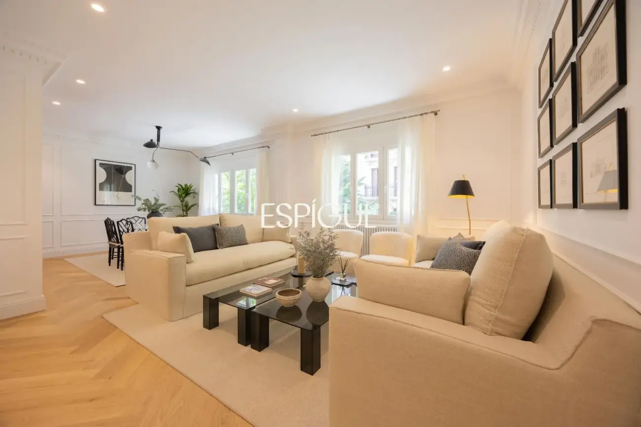 Piso en venta reformado en Castellana