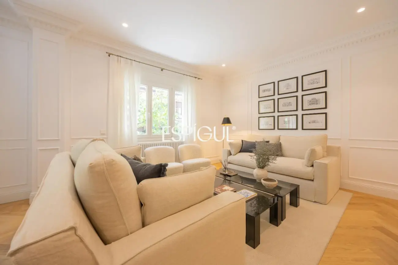 Piso en venta reformado en Castellana