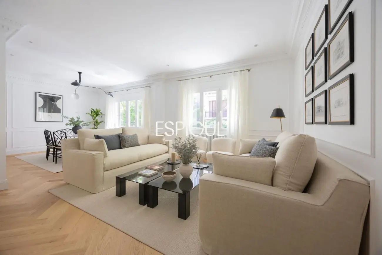 Piso en venta reformado en Castellana