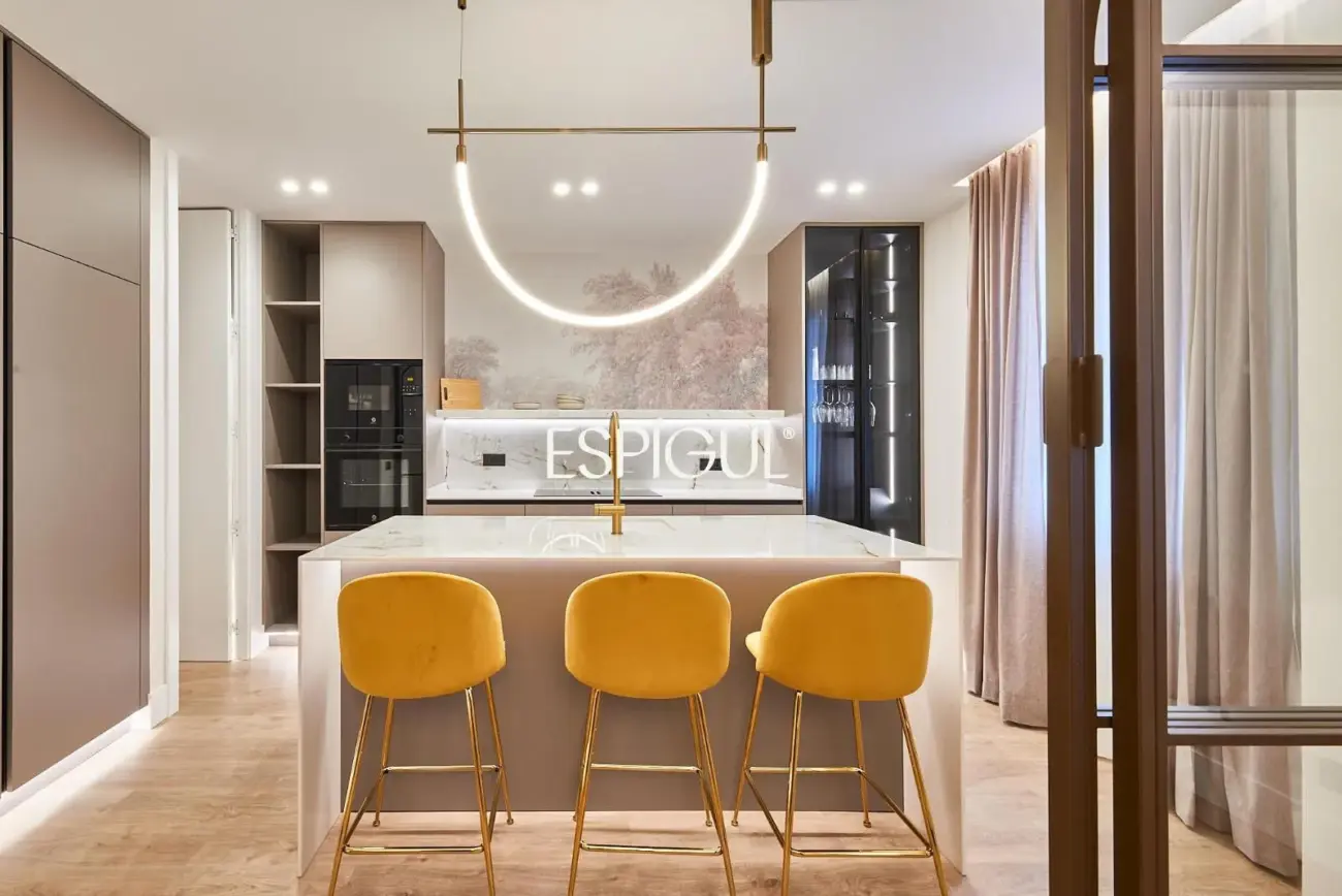 Piso en venta reformado y amueblado en el Barrio Salamanca